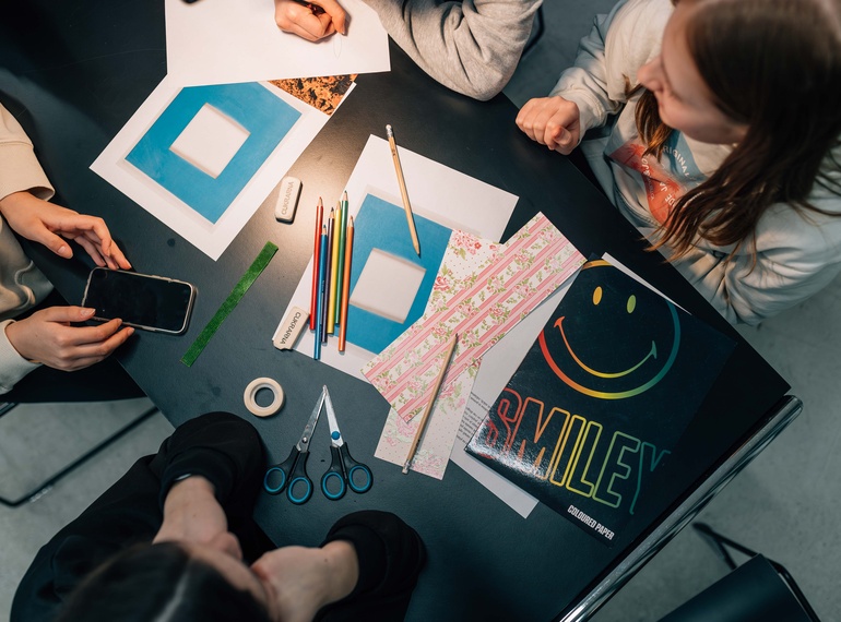 Delavnica "Plastenja v gibanju" v Cukrarni (MGML, SLO), 2025.