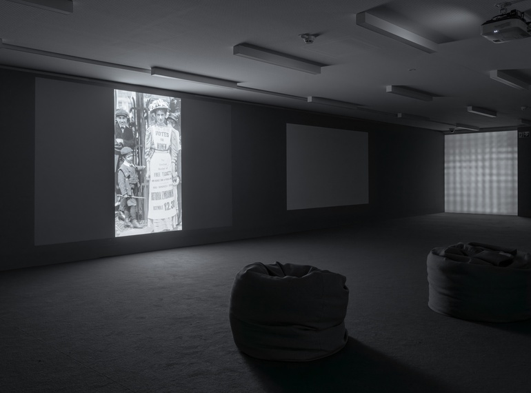 Linda van Deursen: “THE IMPRINT OF NEWS – A VISUAL NEWS” as part of the project “Grey Area” at Cukrarna Gallery (MGML/SLO), December 2024.