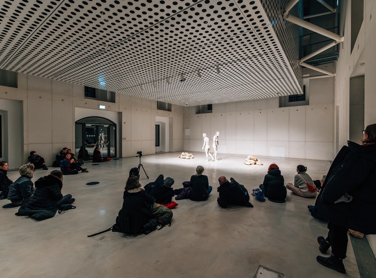 Ivana Kalc & Tajči Čekada: WORKSITE 101/3 (Radilište 101/3), PERFORMATIVA I. Cukrarna Gallery/MGML, 2024.