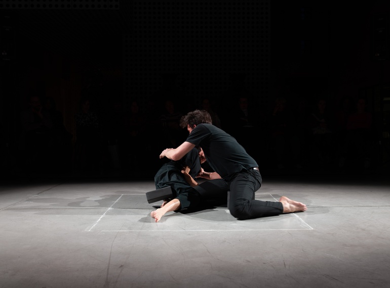 Primož Bezjak & Katarina Stegnar: »Breathing In/Breathing Out«, re-performances programme ART VITAL – 12 Years of Ulay / Marina Abramović, Cukrarna Gallery / MGML