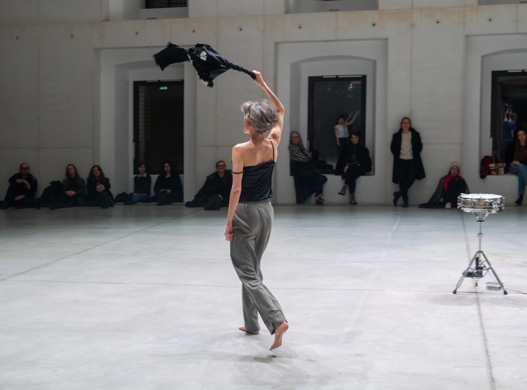 Kristina Aleksova & Anita Wach: Kristina Aleksova & Anita Wach: A Moment When Everything Stops, PERFORMATIVA IV., Cukrarna Gallery/MGML, 2025.