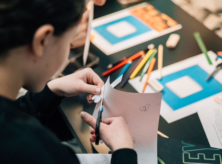 Delavnica "Plastenja v gibanju" v Cukrarni (MGML, SLO), 2025.