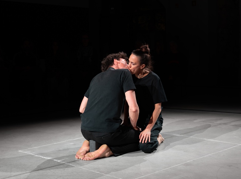 Primož Bezjak & Katarina Stegnar: »Breathing In/Breathing Out«, re-performances programme ART VITAL – 12 Years of Ulay / Marina Abramović, Cukrarna Gallery / MGML
