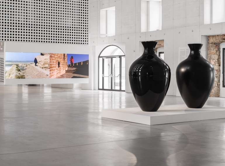 "ART VITAL – 12 let tandema Ulay / Marina Abramović", razstava v Cukrarni (MGML, SLO), 2025.