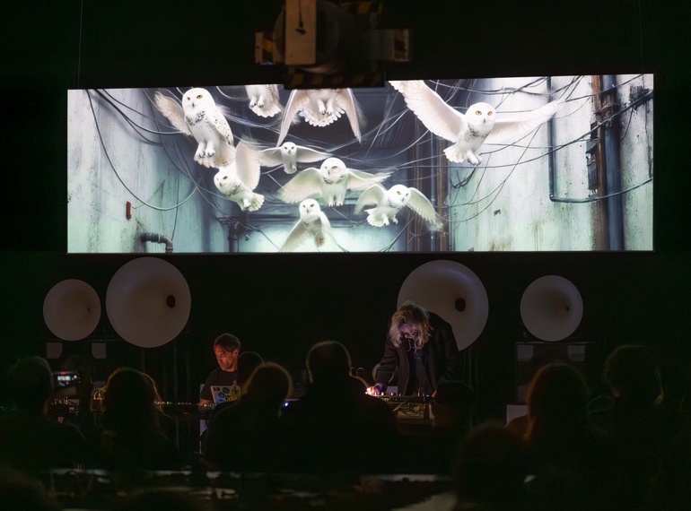 300,000 V.K. & STANGLICZKY–ČADEŽ–BATISTA: “Spekter_Flux”, performances accompanying exhibition "At the Edge of Reason" Cukrarna Gallery / MGML, 16 October 2025.