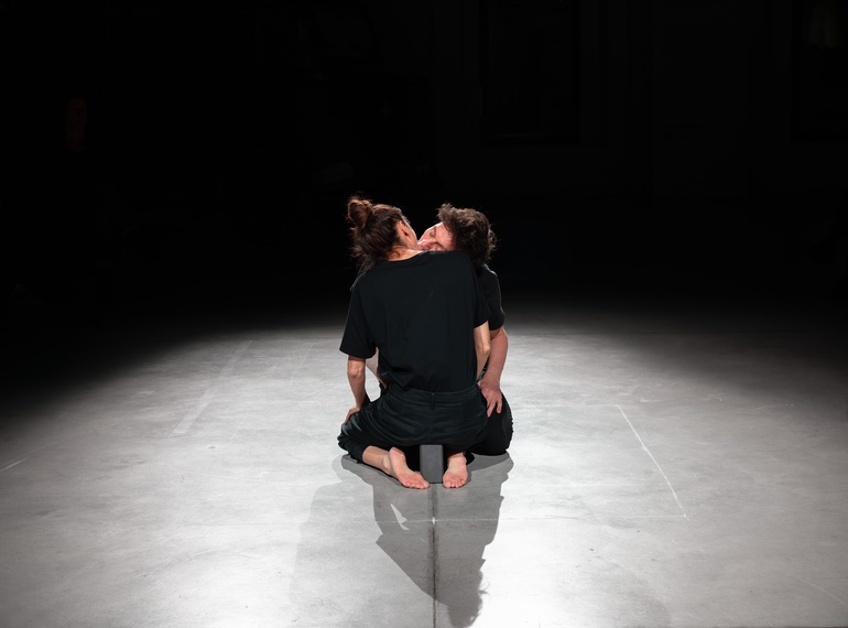 Primož Bezjak & Katarina Stegnar: »Breathing In/Breathing Out«, re-performances programme ART VITAL – 12 Years of Ulay / Marina Abramović, Cukrarna Gallery / MGML