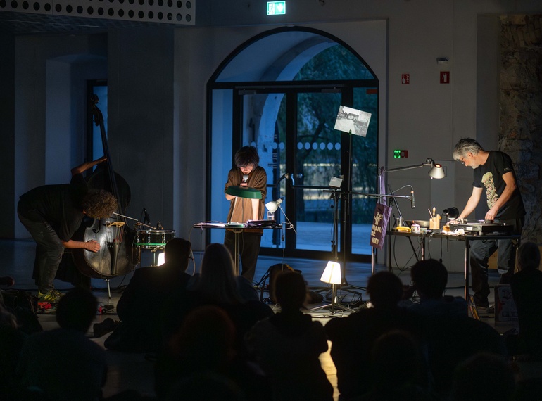 CPG Impro - Čučnik, Pepelnik, Grom: Uho je najljubši čut pozornosti, PERFORMATIVA V., Cukrarna/MGML, 2025.