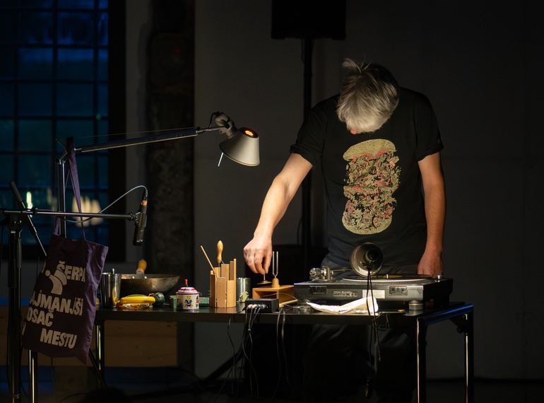 CPG Impro - Čučnik, Pepelnik, Grom: Uho je najljubši čut pozornosti, PERFORMATIVA V., Cukrarna/MGML, 2025.