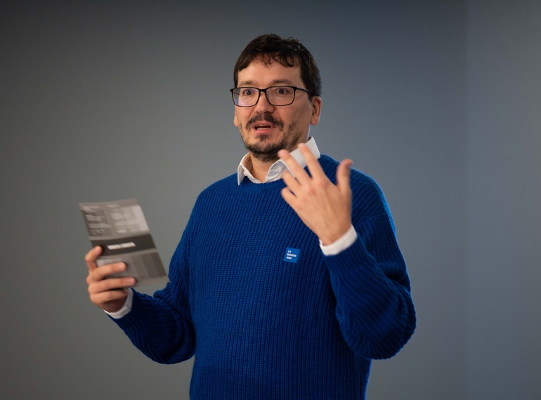 Opening of the pop-up exhibition Riso Paradiso: “Sedmina” within the Grey Area project in the mezzanine of Cukrarna Gallery (MGML/SLO), 17 December 2024.