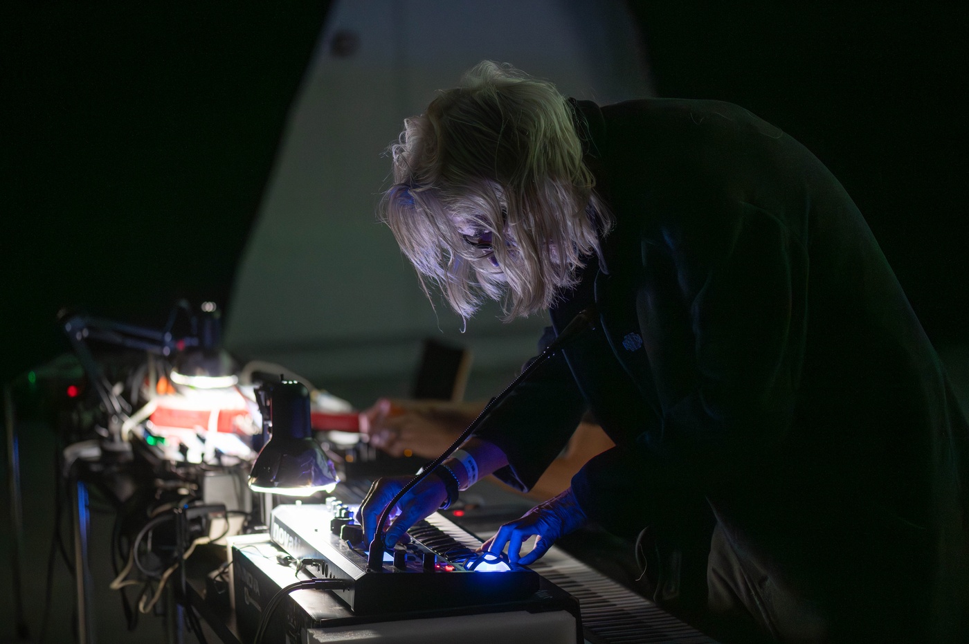 300 000 V.K. & STANGLICZKY-ČADEŽ-BATISTA