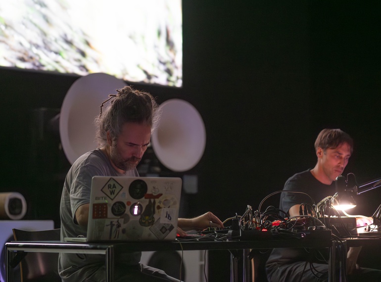 300,000 V.K. & STANGLICZKY–ČADEŽ–BATISTA: “Spekter_Flux”, performances accompanying exhibition "At the Edge of Reason" Cukrarna Gallery / MGML, 16 October 2025.