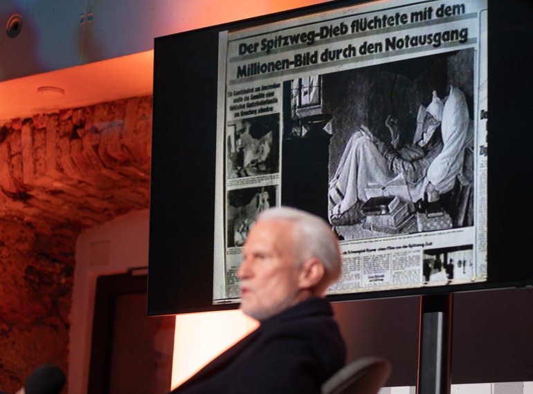 Klaus Biesenbach in conversation with Alenka Gregorič at Cukrarna Gallery, accompanying programme of the exhibition “ART VITAL – 12 Years of the Ulay / Marina Abramović" (MGML, Slovenia), 11. 3. 2026.