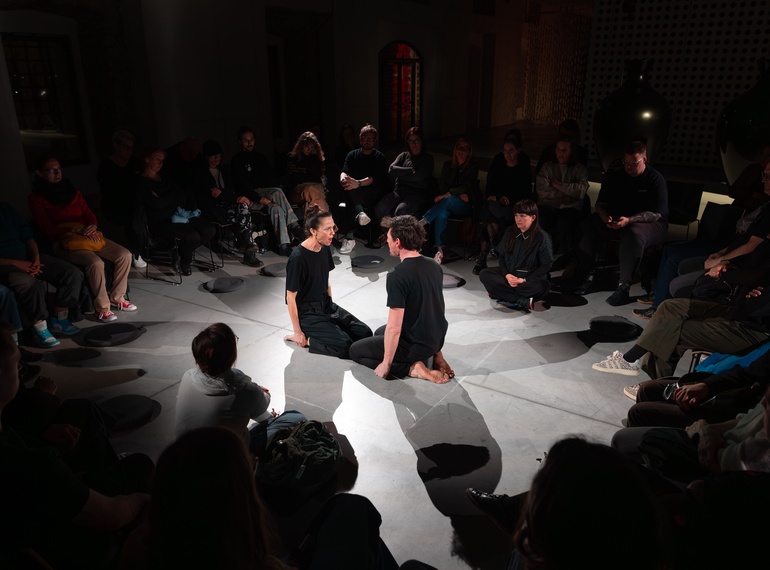 Primož Bezjak & Katarina Stegnar: "AAA-AAA (1978/2026)", program reperformansov ART VITAL – 12 let tandema Ulay / Marina Abramović, Cukrarna / MGML, 8. 3.2026