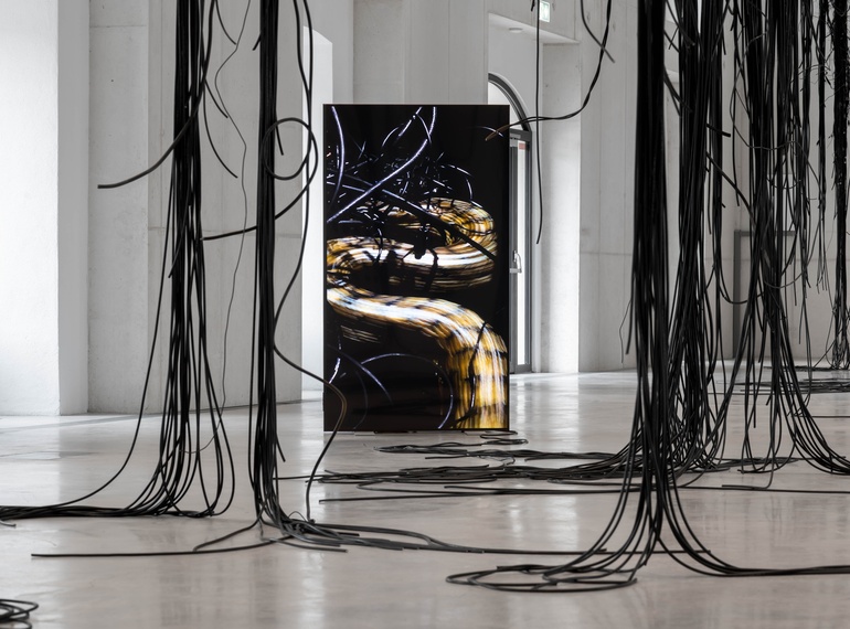 Aleksandra Vajd and Anetta Mona Chişa: »Tar Star«, exhibition views, Cukrarna Gallery (MGML, Slovenia), 2025